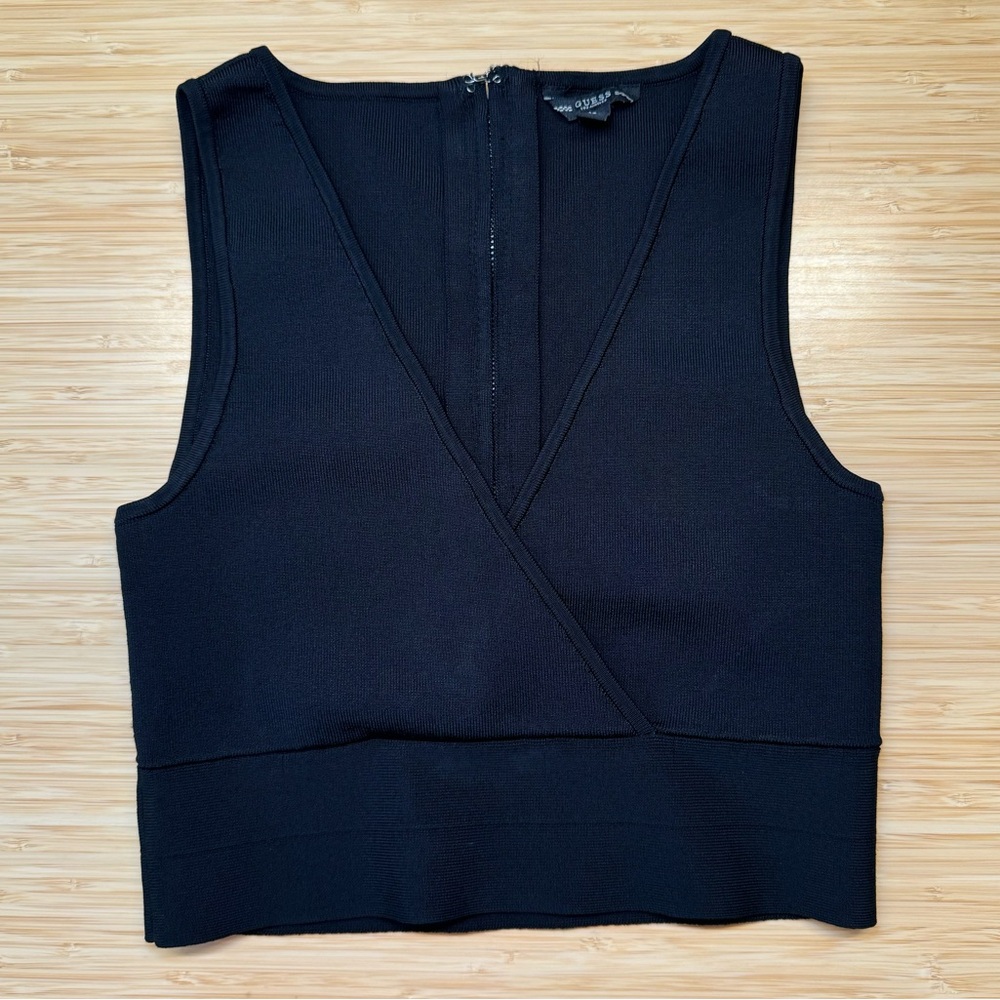 Guess crop top